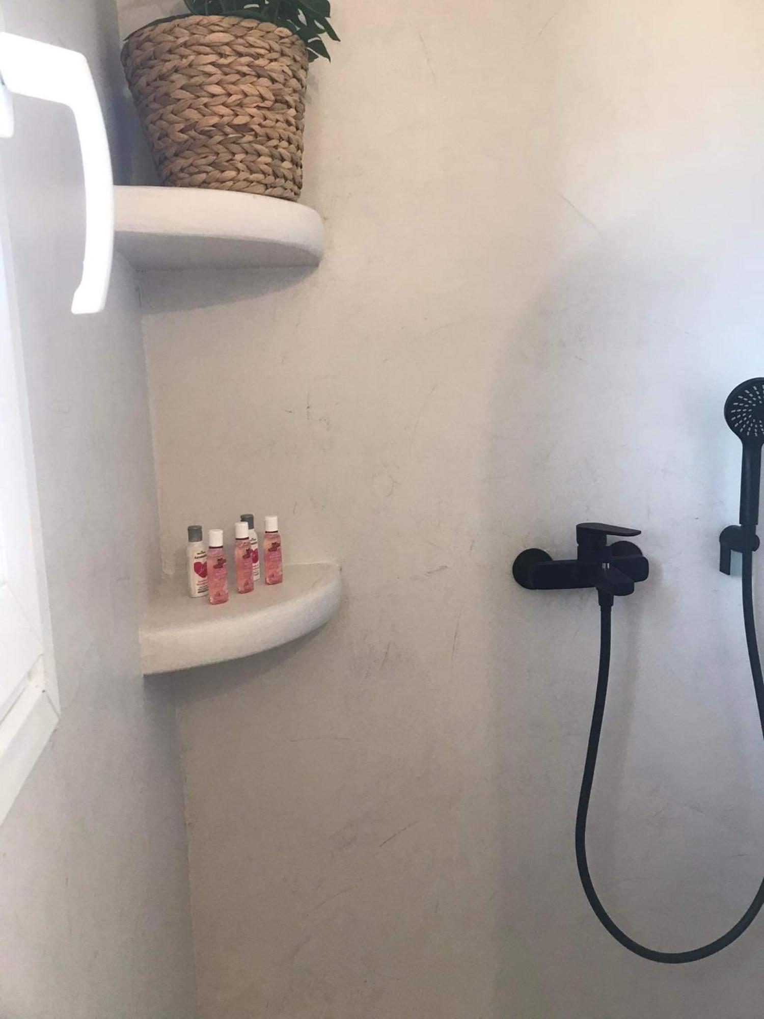 Darsi Suites Kythnos Eksteriør billede